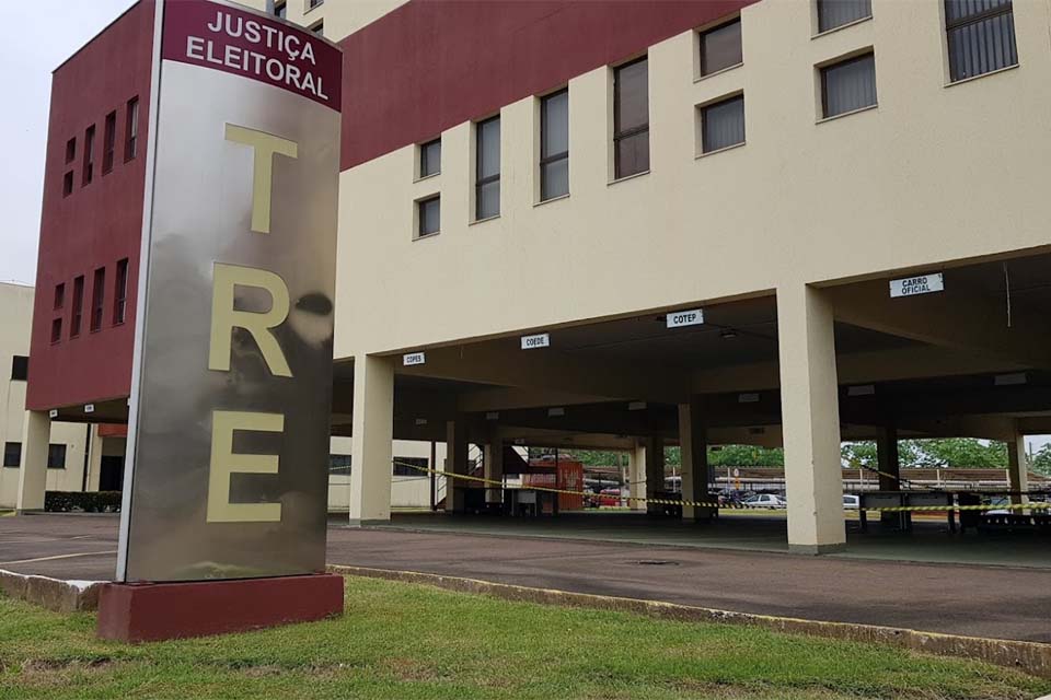 TRE de Rondônia destaca transtornos causados por mesária faltosa e aplica multa 5 vezes acima da base: ‘‘A convocação eleitoral é obrigatória’’