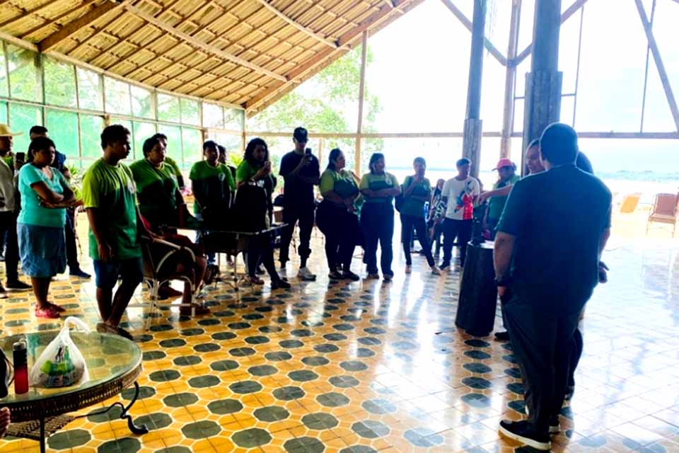 Discentes do Técnico em Administração realizam visita técnica ao Pakaas Palafitas Lodge