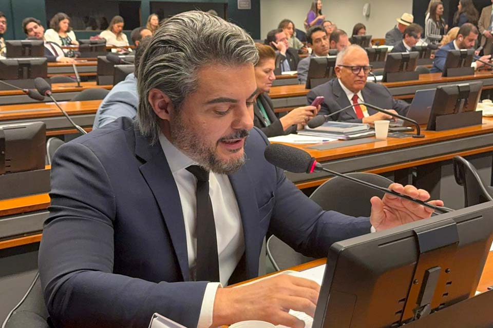 Deputado Thiago Flores comemora publicação do assentimento da Gleba Massaco no Diário Oficial da União