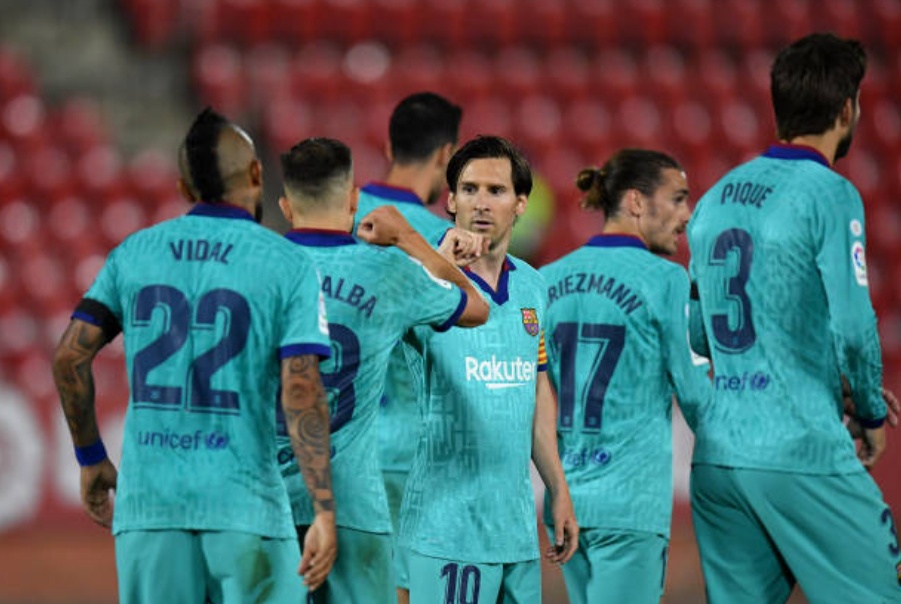 VÍDEO - Messi marca e Barcelona goleia o Mallorca; 4 x 0
