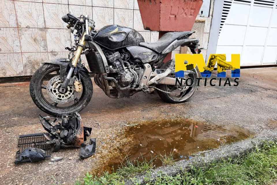 Jovem pega moto emprestada e morre em grave acidente na zona leste 