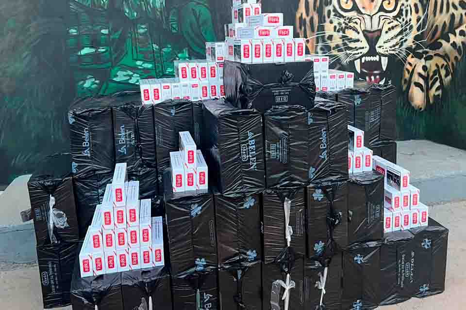 Pai e Filho detidos por contrabando de cigarros em operação policial 