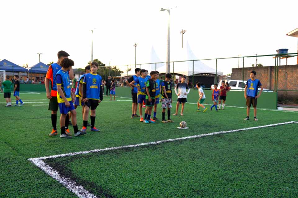 Quadra Esportiva Sebastião Jorge de Oliveira é entregue no bairro Aeroclube