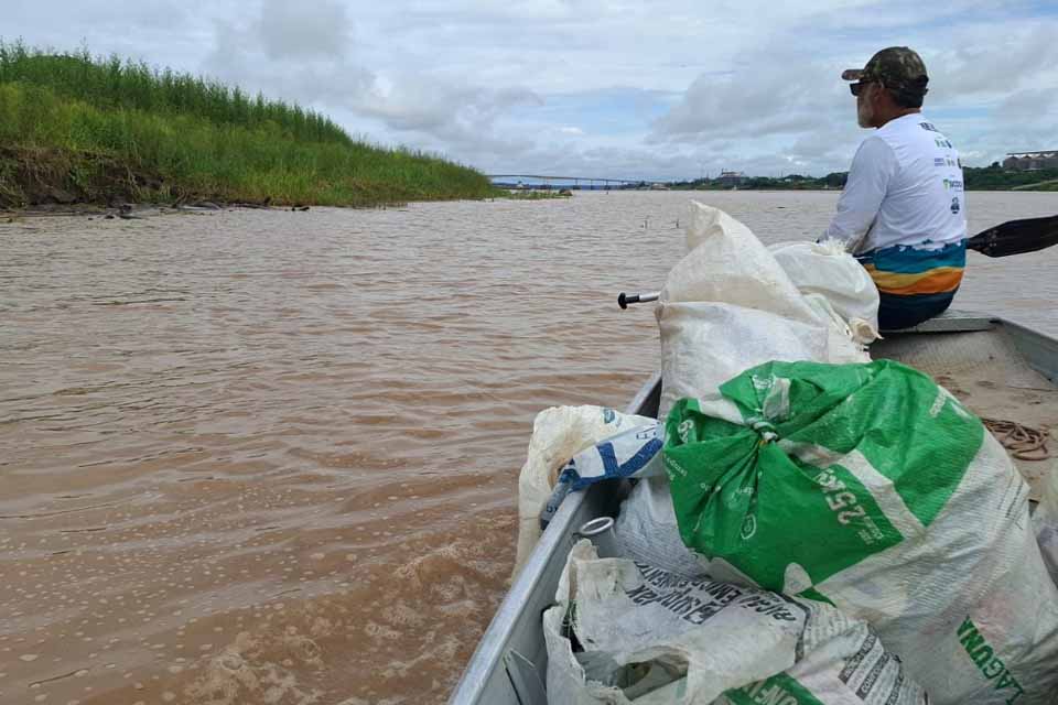 Prefeitura de Porto Velho destaca ação dos Caiaqueiros que recolheram resíduos no rio Madeira