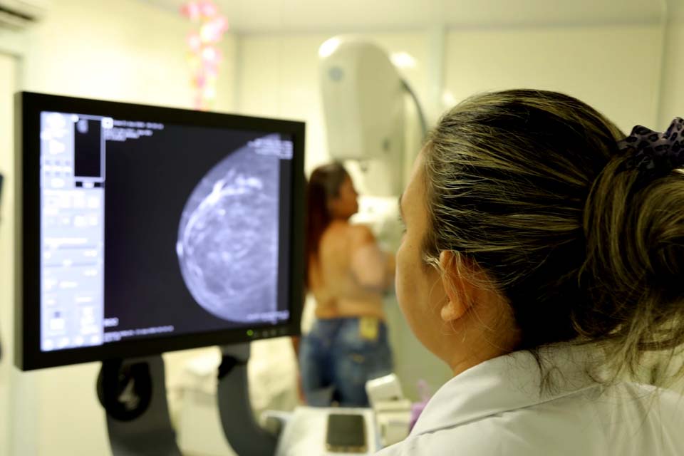 Jaruenses são beneficiadas com exames gratuitos de mamografia