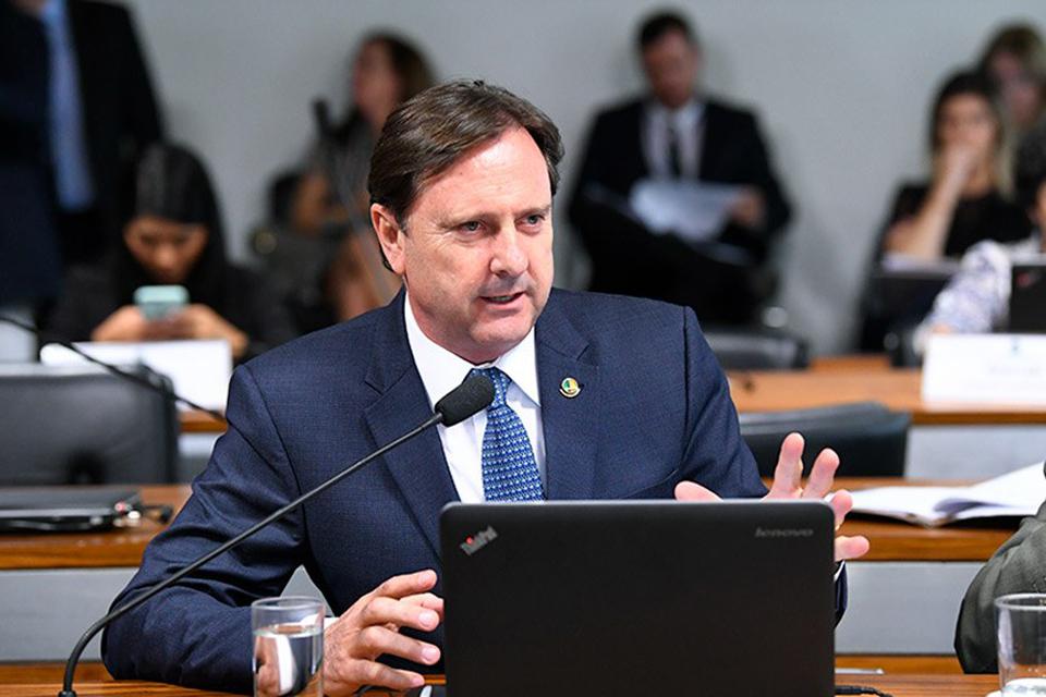 Senador sugere reconhecimento facial em aeroportos, estádios e outros pontos estratégicos