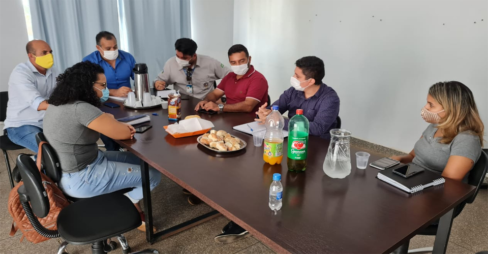 Ismael Crispin anuncia investimentos de mais de R$ 2,5 milhões para Seringueiras