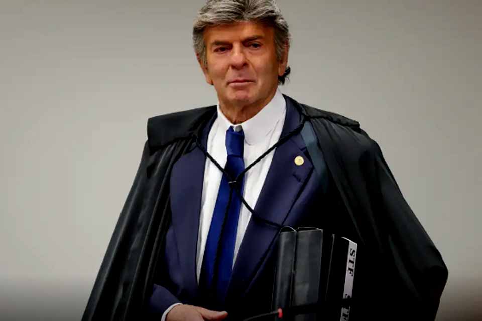Fachin autoriza Fux a mudar para a Segunda Turma do STF