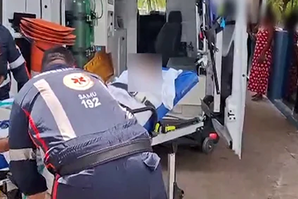 Homem pede socorro após ser esfaqueado em borracharia no centro