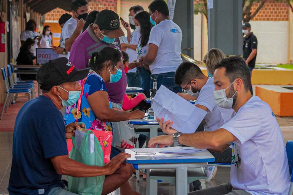 População recebe programa “Rondônia Cidadã” que facilita acesso aos serviços sociais básicos