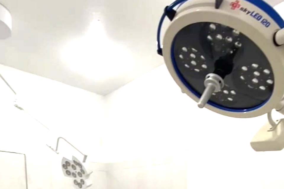 Centro de Zoonoses de Rolim de Moura ganha centro cirúrgico e ambulância para transporte de animais