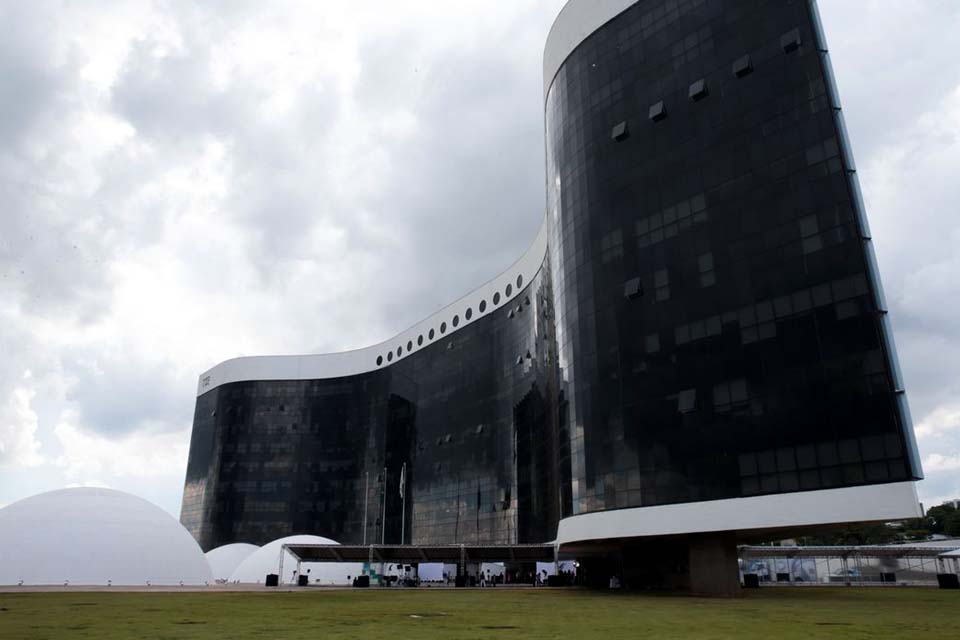 TSE: mil contas de aplicativos foram banidas por disparos em massa