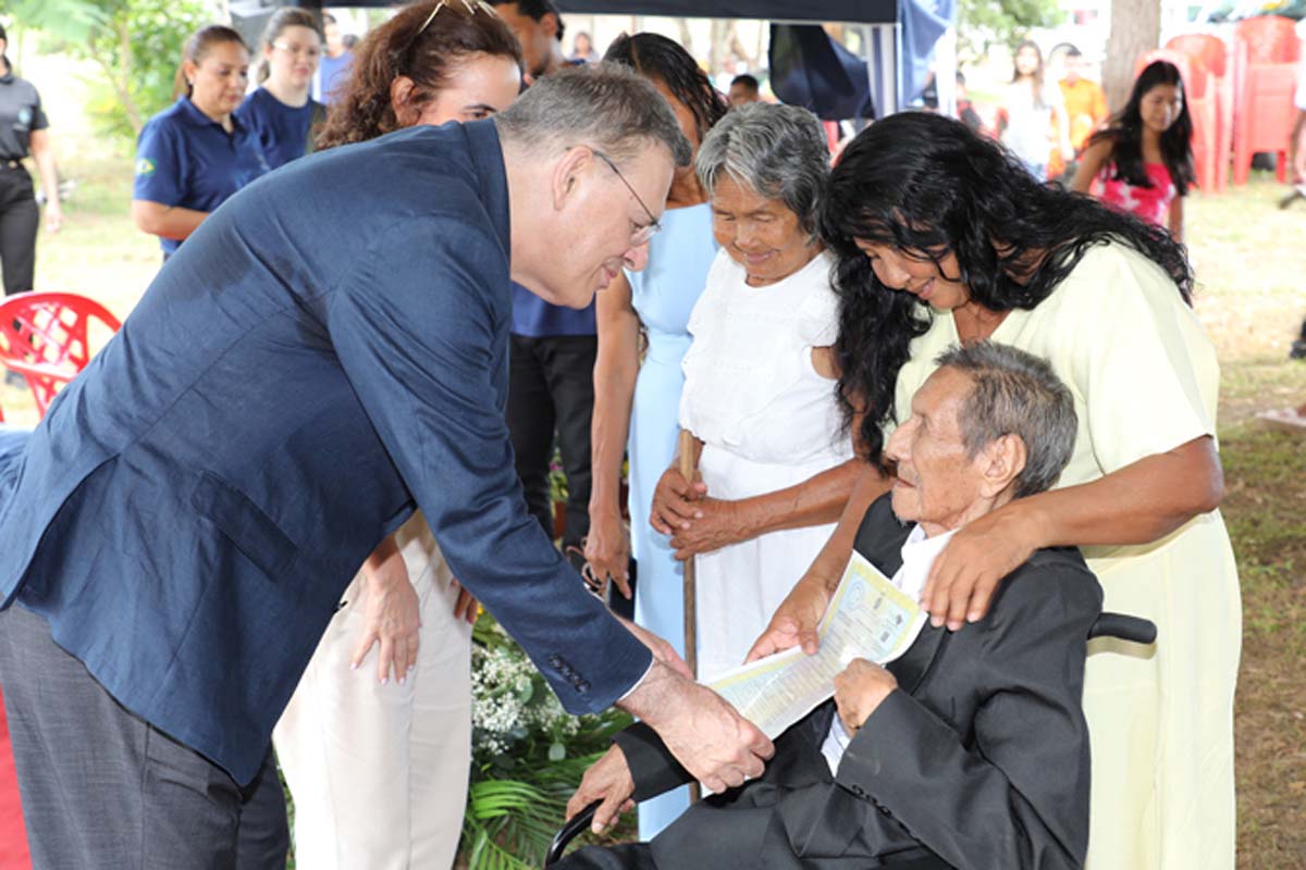 Garantia de direitos: casamentos comunitários inéditos fortalecem cidadania indígena em aldeias de Rondônia