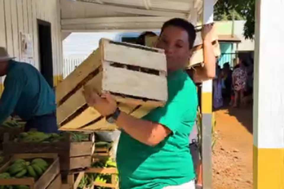 Cerca de 3 mil toneladas de alimentos foram entregues para famílias no Distrito Bom Futuro