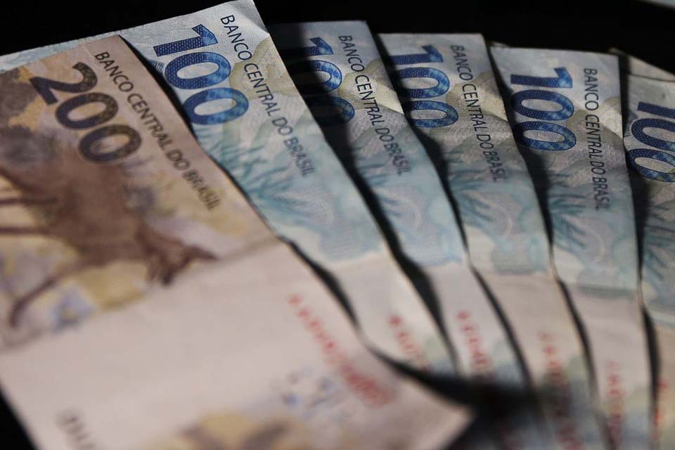 CMN publica decisão fixando em 3% meta de inflação para 2025