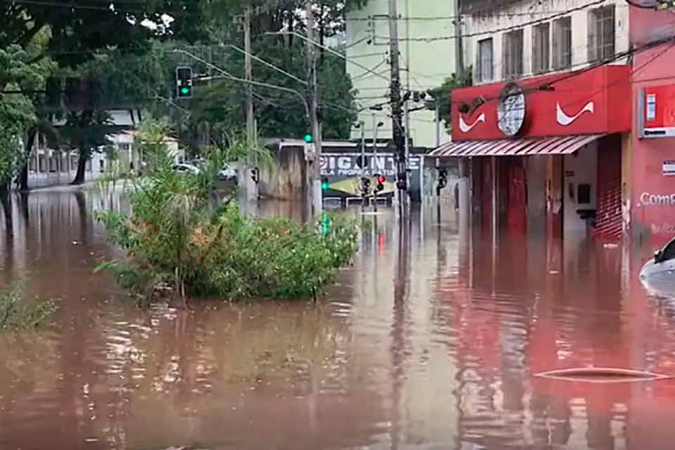 Chuvas: estado de SP tem 45 cidades em atenção para deslizamentos