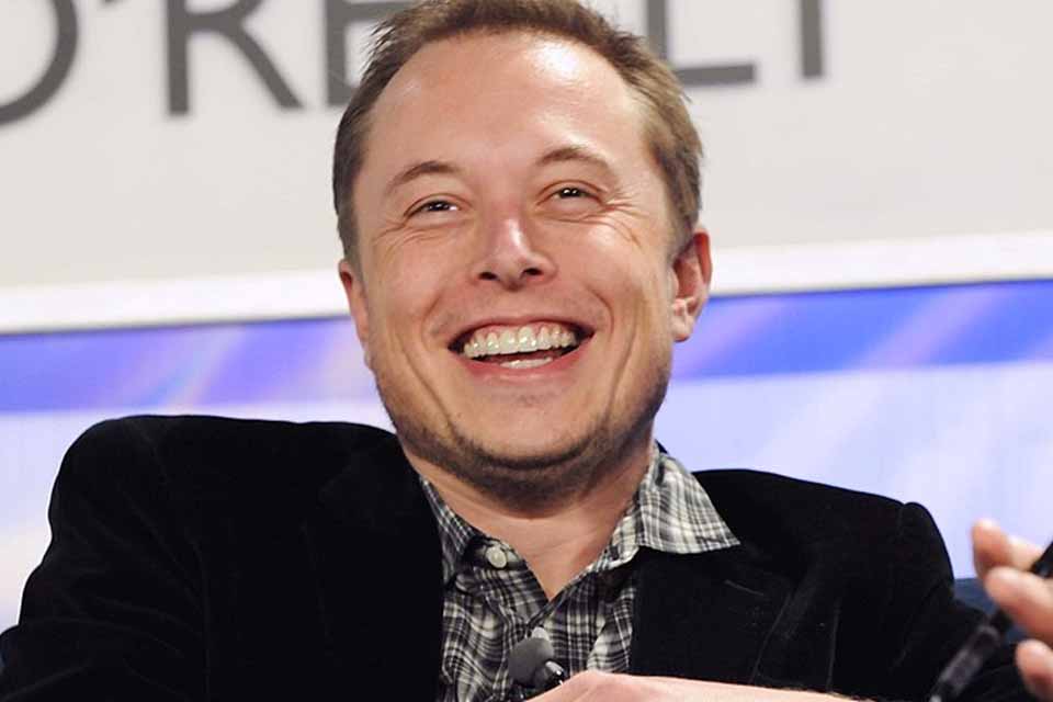 “Japão irá deixar de existir”, diz Elon Munsk ao comentar taxa de natalidade japonesa