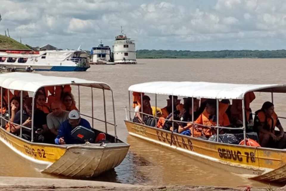 Governo de Rondônia realiza transporte de mais de 200 estudantes dos distritos de Porto Velho para participação no Enem