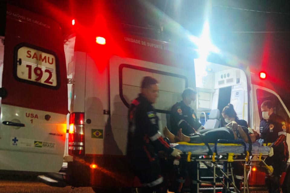 Ciclista fica desacordada após ser atingida por carro na zona leste