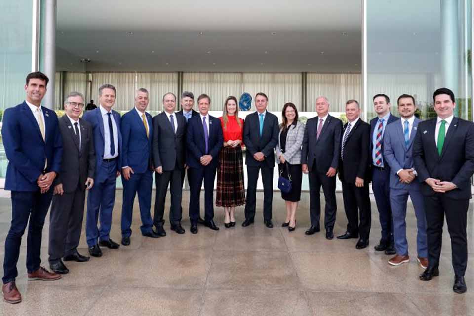  Presidente Jair Bolsonaro nomeia 14 novos vice-líderes do governo na Câmara