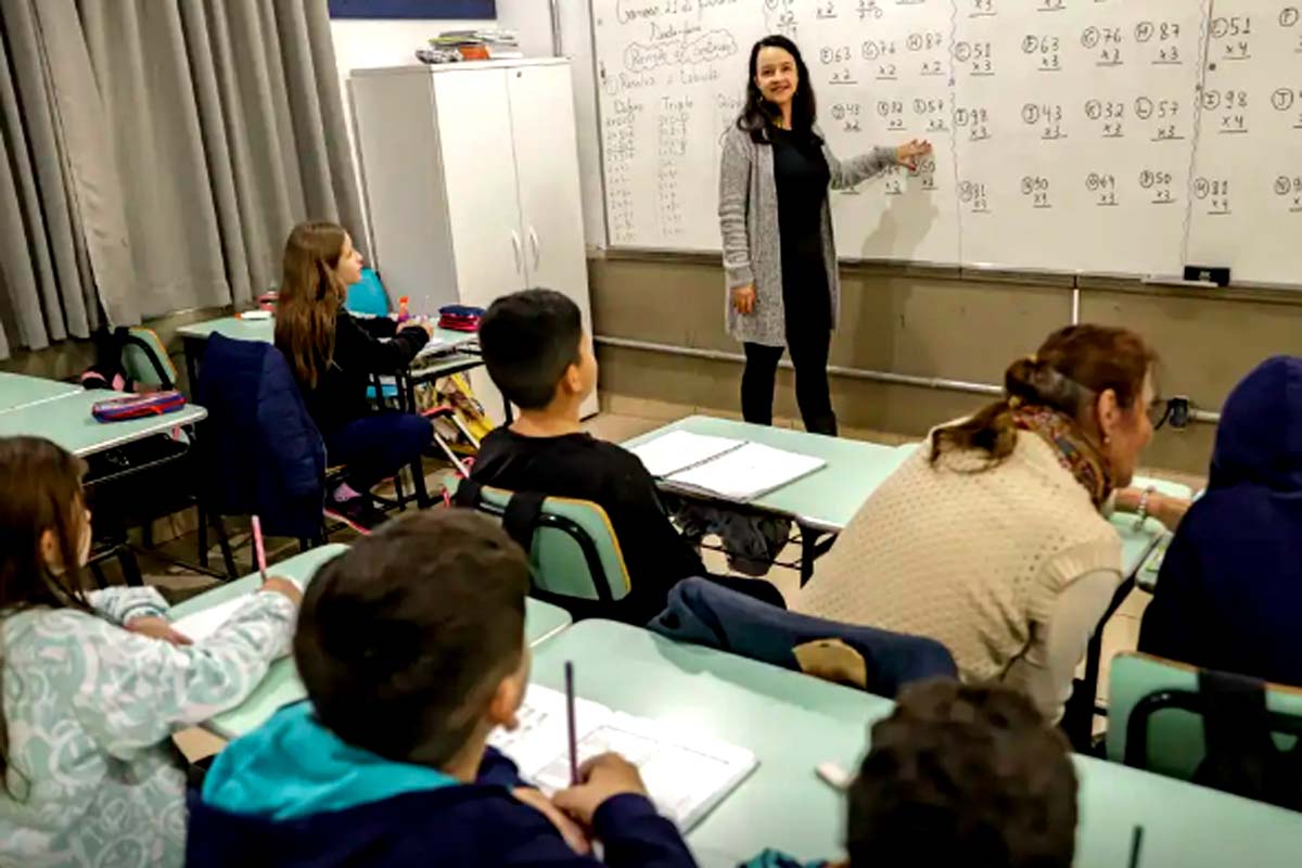 Inscrições para formação de professores de matemática vão até o dia 15