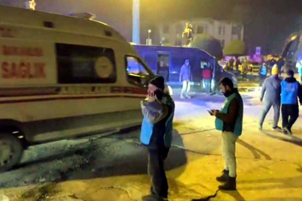 Novo terremoto na Turquia e na Síria causa seis mortes e gera pânico