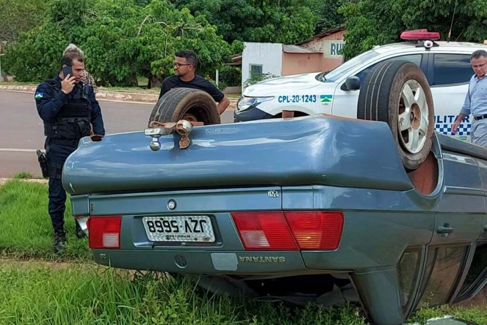 Bandidos invadem residência, furtam veículo e capotam na BR-364