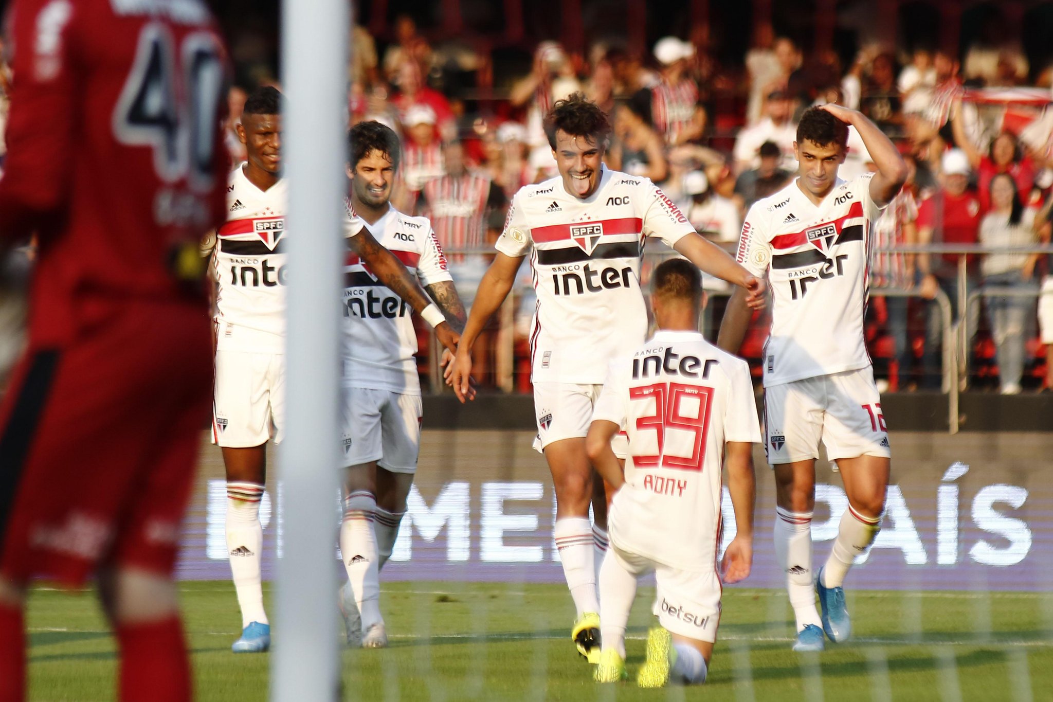 VÍDEO - Gols e Melhores Momentos de São Paulo 2 x 0 Atlético-MG