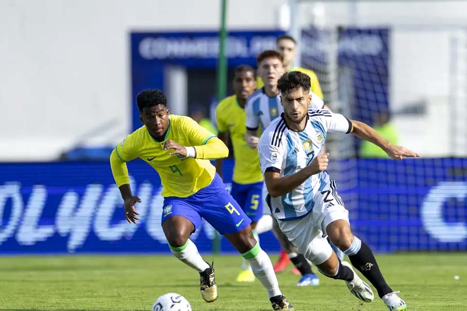 Seleção brasileira perde para Argentina e fica fora dos Jogos de Paris