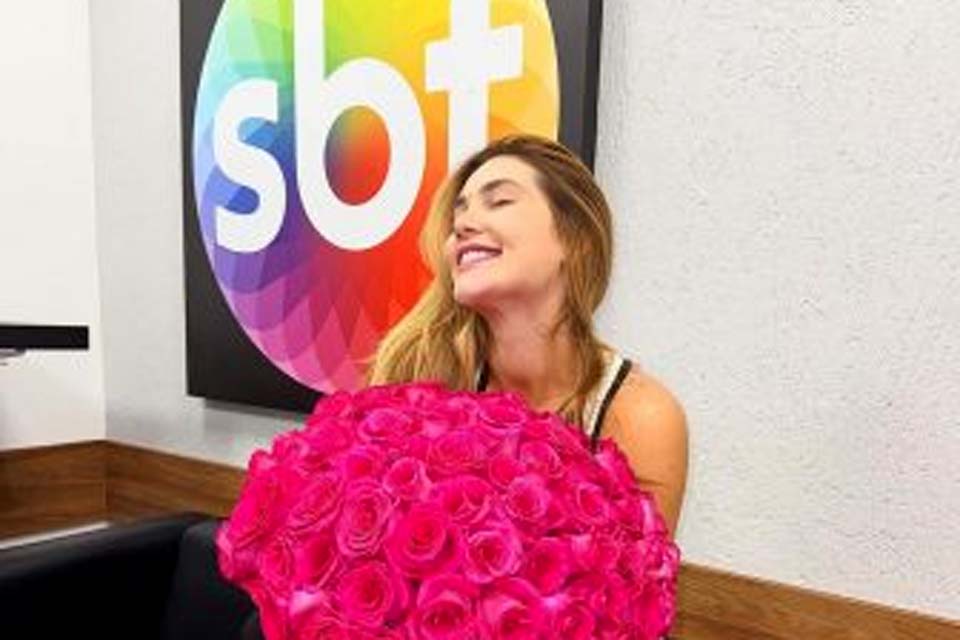 Virginia faz seu primeiro dia de gravação do seu novo programa no SBT