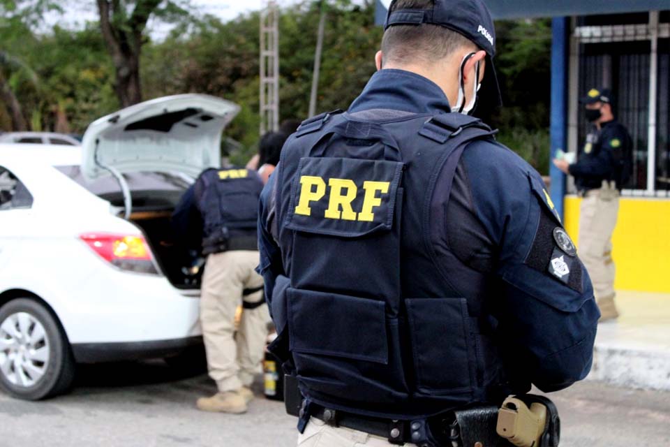 Telefone 191 da  Polícia Rodoviária Federal  atenderá denúncias de crimes eleitorais