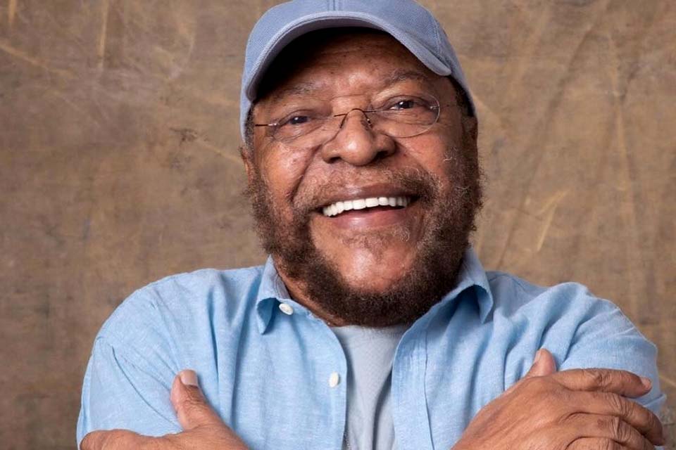 Aposentadoria de Martinho da Vila é suspensa pelo INSS por falta de prova de vida