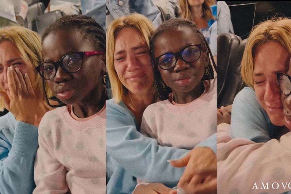 Giovanna Ewbank e a filha Titi choram com representatividade de 'A Pequena Sereia' no cinema: 'Completamente descontrolada'
