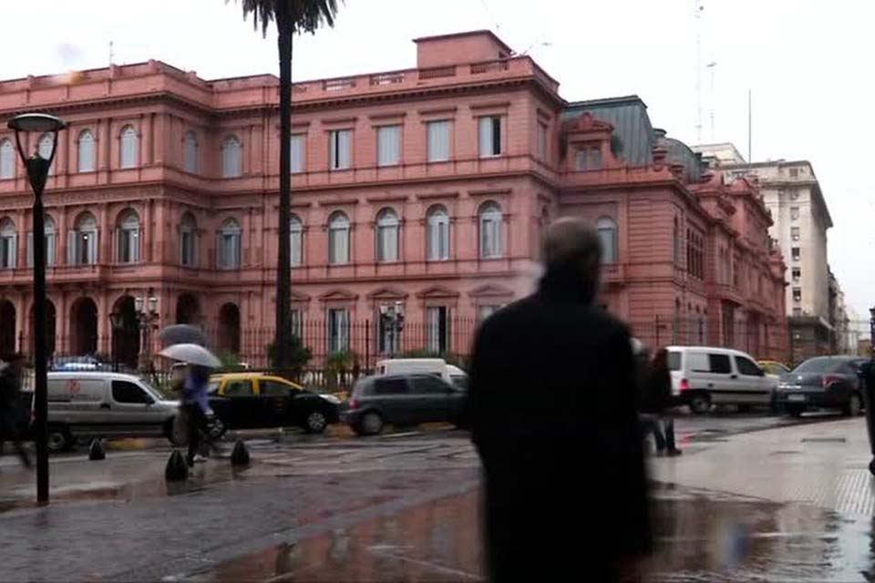 Coronavírus: Argentina prorroga quarentena por duas semanas