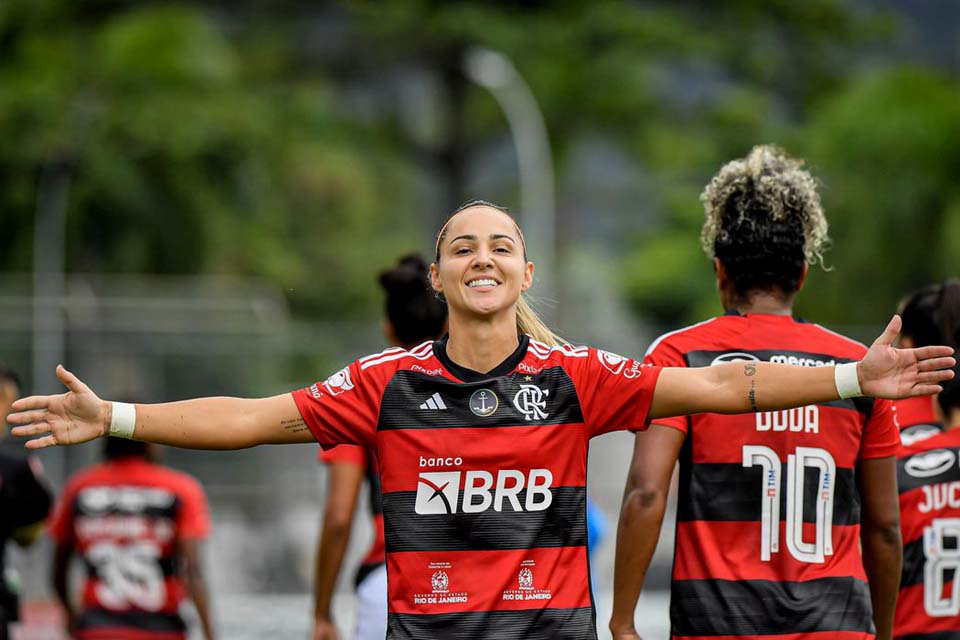 Brasileiro Feminino: Fla tenta retomar liderança diante do São Paulo