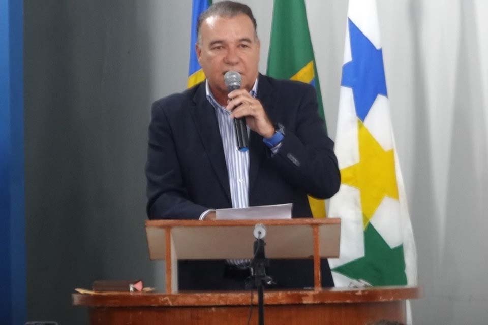 Atos de gestão relacionados ao contrato de limpeza do hospital em Ji-Paraná são considerados ilegais; ex-prefeito é multado