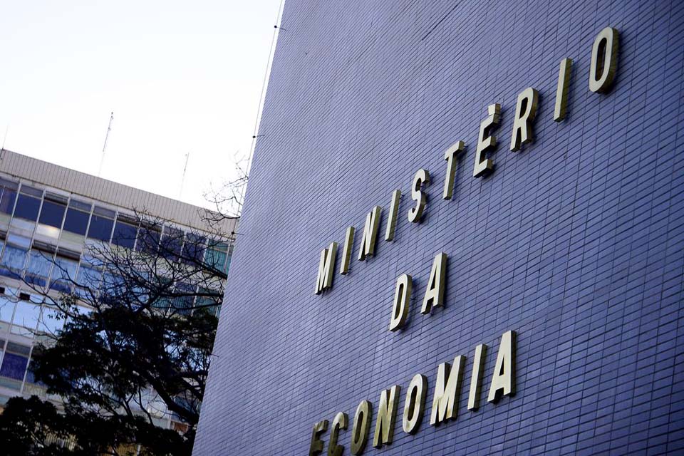 Governo atinge meta de mil serviços digitalizados em quase dois anos