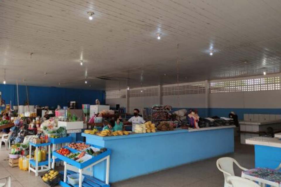 Assinada a Ordem de Serviço para a obra do feirão do produtor rural do município