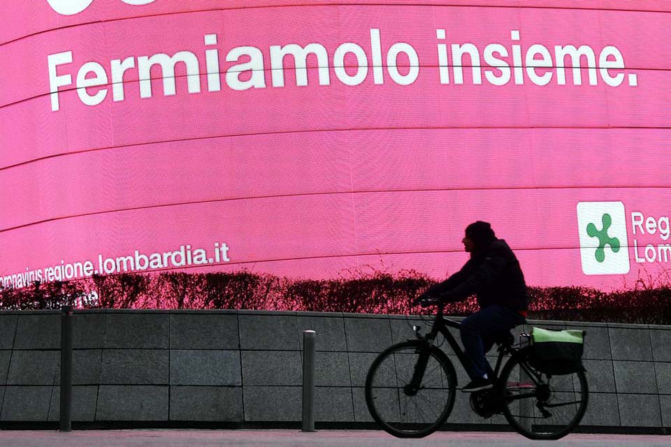 Total de mortes por coronavírus na Itália sobe para 1.016