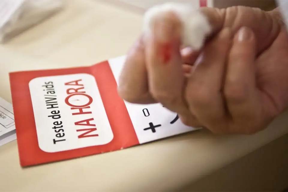 Ministério da Saúde distribui novo medicamento para pacientes com HIV