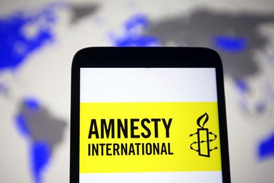 Amnistia Internacional pede ao Paquistão que pare de expulsar refugiados afegãos