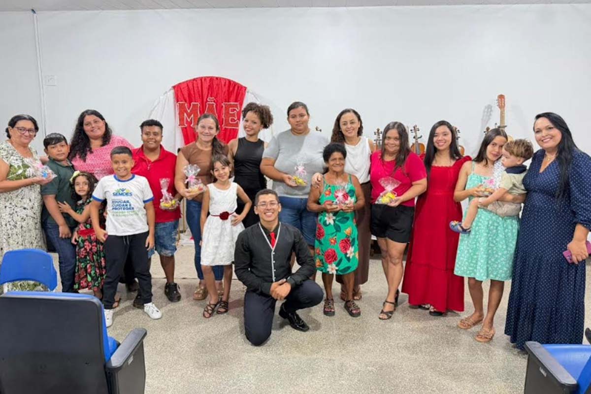 Secretaria Municipal de Desenvolvimento Social de Jaru realiza encontro para celebrar o mês das mães