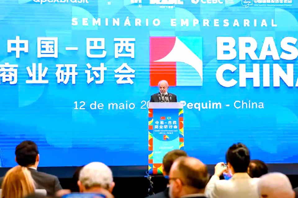 China ampliará em US$ 27 bilhões investimentos no Brasil, anuncia Lula