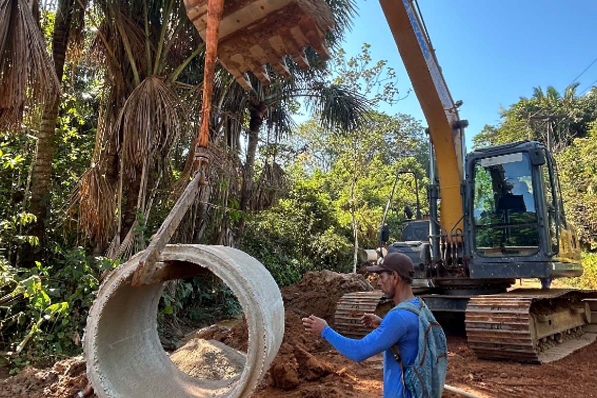 Prefeitura intensifica frentes de trabalho e executa serviços simultâneos em Porto Velho