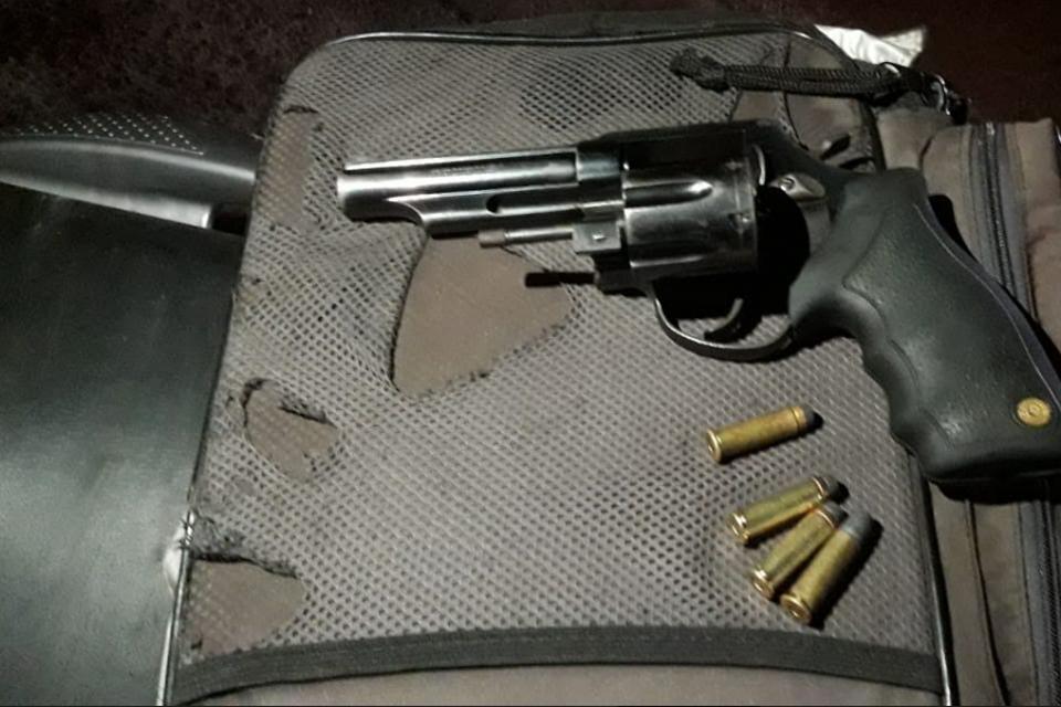 Mais 2 armas de fogo são retiradas de circulação pela Operação Máximus