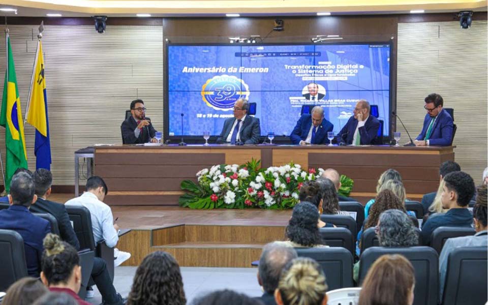 MPRO participa de palestra sobre desafios éticos da transformação digital no sistema de justiça