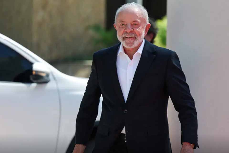 Lula participa de cúpula da Celac na Colômbia