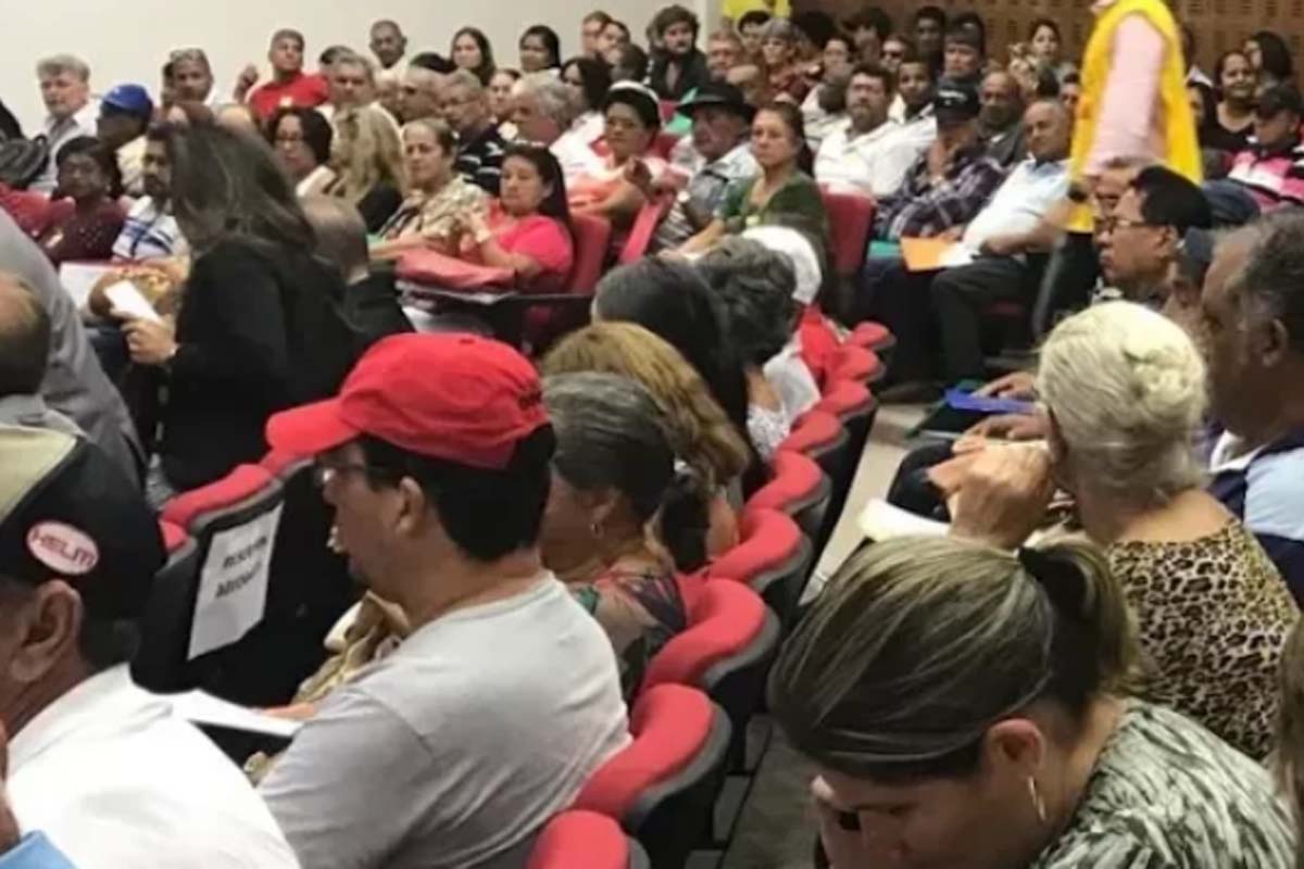 Justiça do Trabalho homologa R$ 482 milhões para servidores da educação de Rondônia em decisão histórica