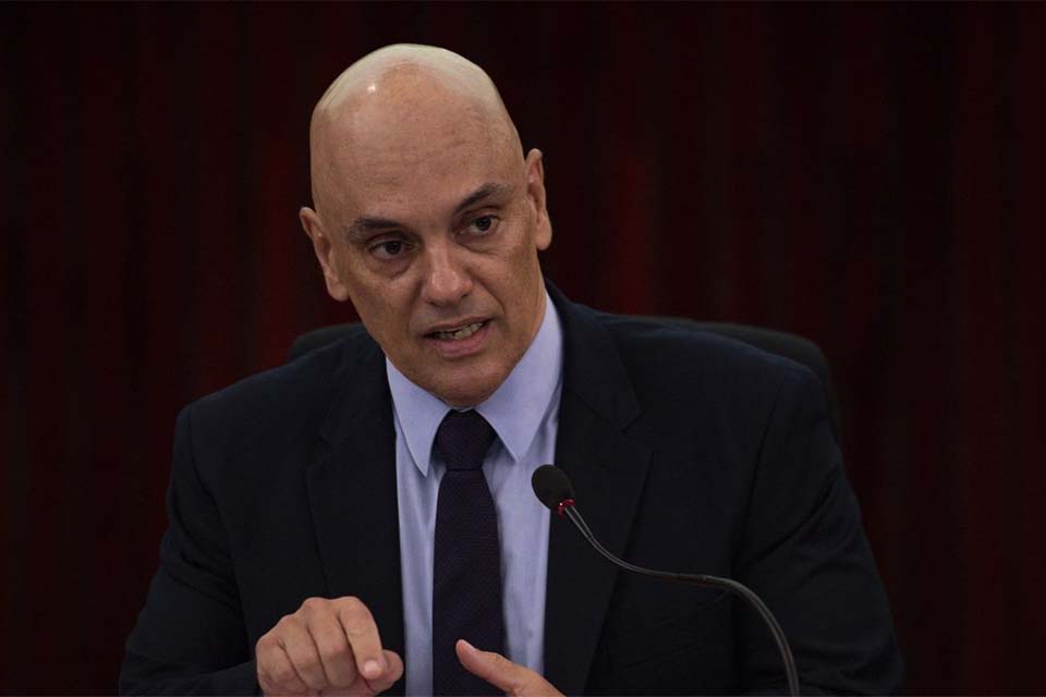 Moraes autoriza depoimentos de representantes do X no Brasil