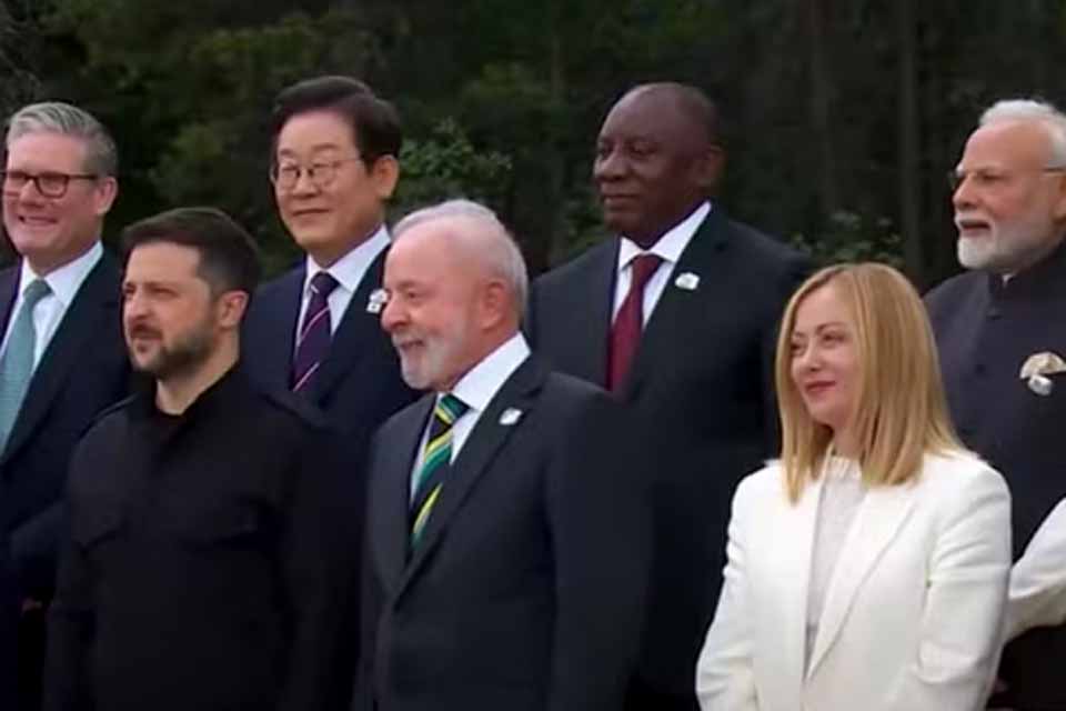 Por atraso na programação do G7 Lula desmarca encontro com Zelensky